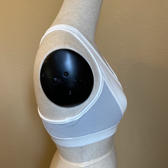 White Performance Sport Bra - Picture 5 of 10